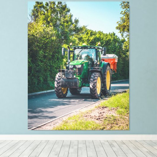 John Deere op de A49 Canvas Afdruk (Insitu (Houten vloer))