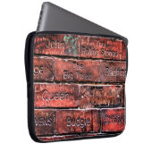 John en andere bekende namen laptop sleeve (Voorkant Rechts)