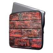 John en andere bekende namen laptop sleeve (Voorkant Links)