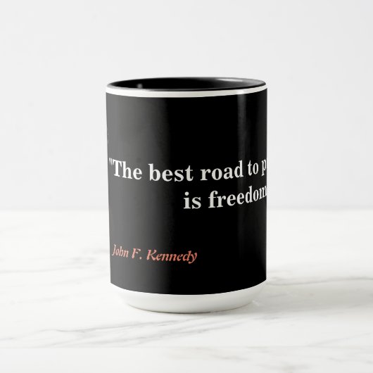 John F. Kennedy Quote over vrijheid Mok (Midden)