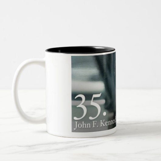 John F Kennedy Tweekleurige Koffiemok (Links)
