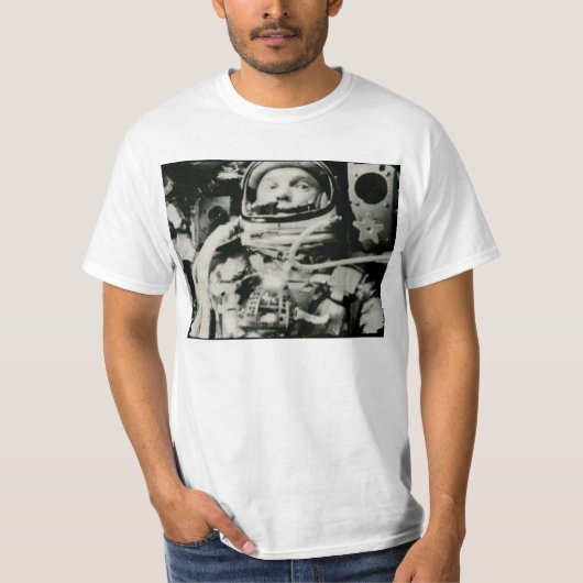 John Glenn over de historische vlucht van vriendsc T-shirt (Voorkant)