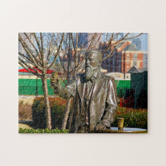 John Pemberton-standbeeld Georgia. Legpuzzel (Horizontaal)