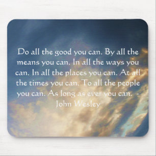 John Wesley Living Quote met Blue Sky Clouds Muismat