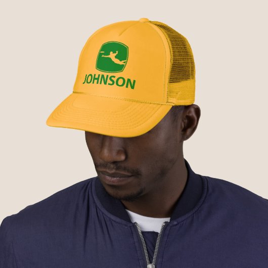 Johnson Deere Trucker Pet (In situ)