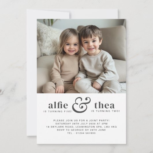 Joint Birthday Invitation Portret Kaart (Voorkant)