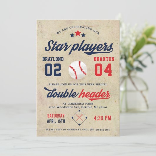 Joint Twin Baseball Birthday Invitation Kaart (Staand voorkant)