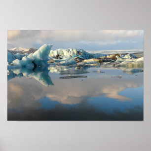 Jokulsarlon iceberg-poster voor reflectie op het m poster