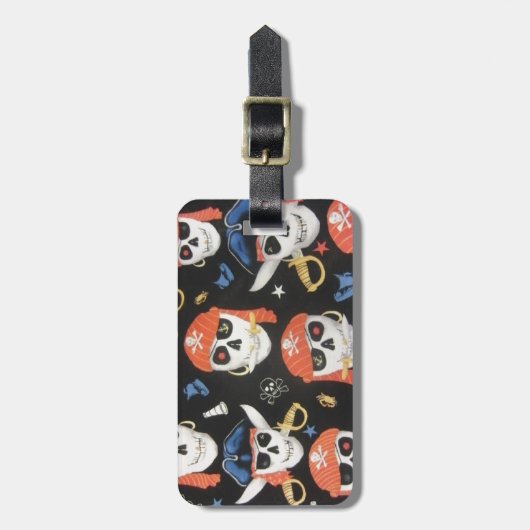 Jolly Roger Pirate Skulls Bagagelabel (Voorkant verticaal)