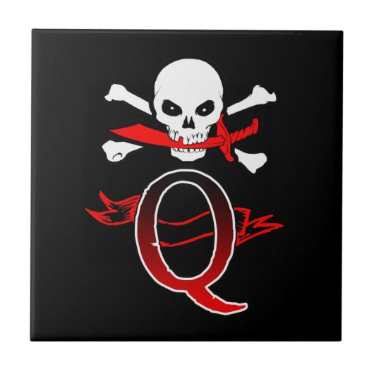 Jolly Roger Q Monogram Initiaal Tegeltje (Voorkant)