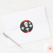 JOLLY ROGER SKULL EN DRIE LILIES FLAG MONOGRAM RONDE STICKER (Envelop)