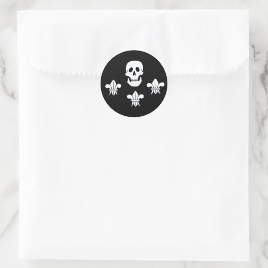 JOLLY ROGER SKULL EN DRIE LILILIES FLAG RONDE STICKER (Tas)