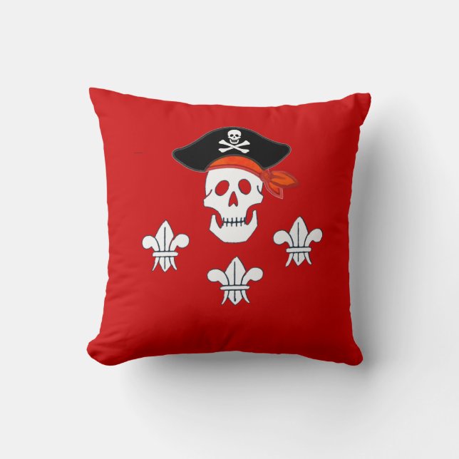 JOLLY ROGER SKULL, PIRATE PET EN DRIE LILIES KUSSEN (Voorkant)