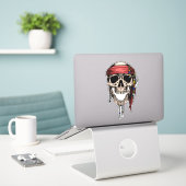 Jolly Roger Skull Sticker (Laptop op bureau)