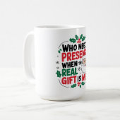 Jolly Santa Claus brengt feestelijke juichen aan i Koffiemok (Voorkant links)