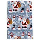 Jolly Santa Claus en Sneeuwpoppen Kerstpatroon Medium Cadeauzakje (Voorkant)