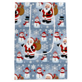 Jolly Santa Claus en Sneeuwpoppen Kerstpatroon Medium Cadeauzakje (Achterkant)