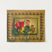 Jolly Santa op kerstboom, goud, groen Wandkleed (Voorkant (horizontaal))