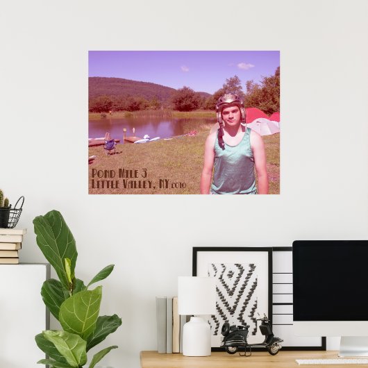 Jon Holtz Pond Mile 3 Poster (Thuiskantoor)