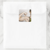 Jong blond vrouw buigt bicepspier terwijl vierkante sticker (Tas)