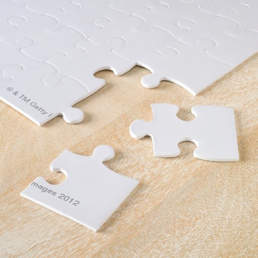 Jong meisje (16-17) volleybal legpuzzel (Zijkant)