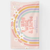 Jong wild drie pastel regenboog 3de verjaardag spandoek (Verticaal)