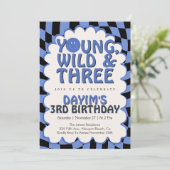 Jong, Wild & Drie Retro Blauwe Jongen 3e Verjaarda Kaart (Staand voorkant)