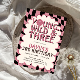 Jong, Wild & Drie Roze Retro Meisje 3e Verjaardag Kaart