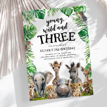 Jong Wild & Drie Safari 3e Verjaardagsfeest Kaart<br><div class="desc">Terwijl ouders de derde verjaardag van hun kind plannen, zoeken ze unieke en creatieve manieren om de speciale gelegenheid te herdenken. Voor wie op zoek is naar een exotisch en spannend thema om de verjaardag van zijn kind tot leven te brengen, kijk niet verder dan de glamoureuze oerwoud-thema 3e verjaardagsfeestuitnodiging...</div>