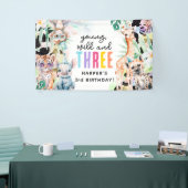 Jong, wild & drie safari dieren 3e verjaardag spandoek (Beurs)