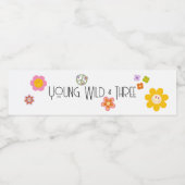 Jong, Wild & Drie | Waterlabel B-Day | Glimlachen Waterfles Etiket (Enkel label)