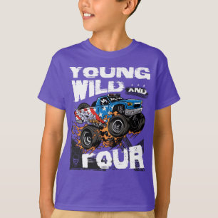 Jong, Wild en 4e verjaardag Jongen Monster Truck P T-shirt