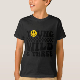 Jong Wild En Drie Groovy Retro 3 Jaar Oud Kind T-shirt