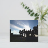 Jonge cowboys en cowgirl op een hek briefkaart (Staand voorkant)