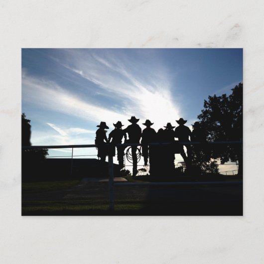 Jonge cowboys en cowgirl op een hek briefkaart (Voorkant)