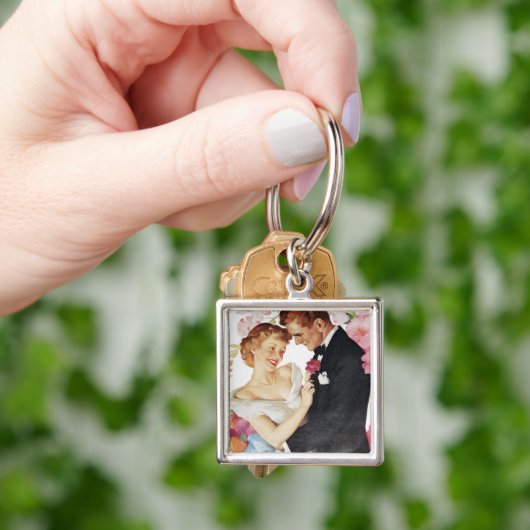 Jonge echtpaar formeel draag sleutelhanger (Hand)