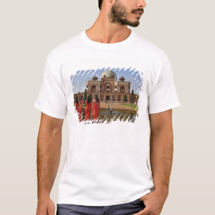 Jonge Indiase dames en Humayun's tombe, Delhi, T-shirt