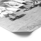 Jonge jongens en meisjes op het veld Baseball Poster (Hoek)