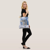 Jonge mannelijke ijsbeer tote bag (Op model)