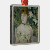 Jonge meid in een ballengon, 1879 metalen ornament (Rechts)