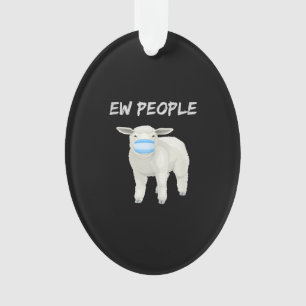 Jonge mensen schaapen of lammeren in een masker ornament