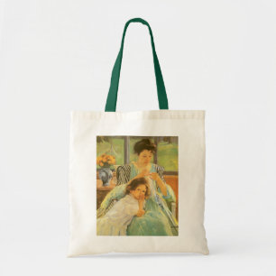 Jonge moeder die naait door Mary Cassatt Tote Bag