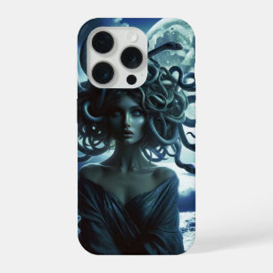 Jonge mooie Medusa bij de Maan & Oceaan iPhone 15 Pro Case