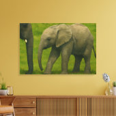 Jonge olifant met voogd in grasreservaat canvas afdruk (Insitu (Woonkamer))