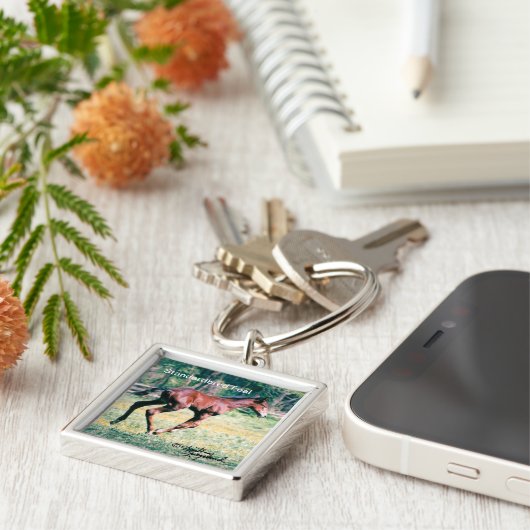 Jonge standaardbroed veulen galopperende Sleutelha Sleutelhanger (Zijkant)