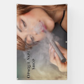 Jonge Vaping Vape Business Accent van vrouw aanpas Spandoek (Verticaal)