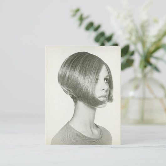 Jonge vrouw 2 briefkaart (Staand voorkant)