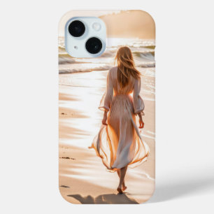Jonge Vrouw die het Strand lopen iPhone 15 Case