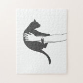 Jonge vrouw die kat tilt - Kies achtergrondkleur Legpuzzel (Verticaal)