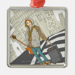 Jonge vrouw die op straat staat met bagage metalen ornament
